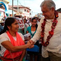 A Yunes Linares 'lo maicearon” para que no revelara información de Duarte: AMLO