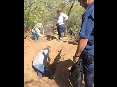 Buscadoras por la Paz Sonora encuentran 26 fosas clandestinas en Hermosillo