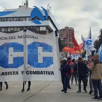 El frente piquetero le pide al Gobierno “mejorar los planes sociales” en Neuquén