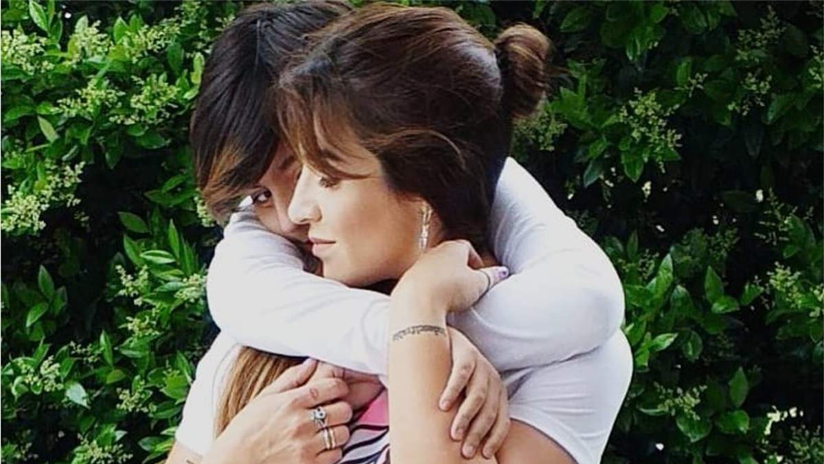 Gianinna Maradona y su hijo Benjamín. Fuente: (Instagram)