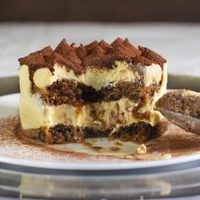 Tiramisú de crema pastelera: una receta fresca y sabrosa, perfecta para las reuniones de fin de año
