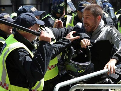 Incidentes en Londres por las manifestaciones en contra de los grupos antirracismo