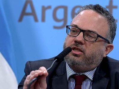 Matías Kulfas: “La industria está superando la doble crisis"