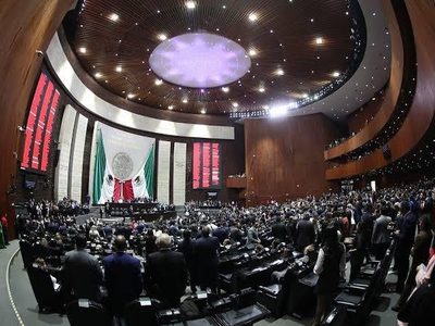 Diputados aprueban creación de la "Llave MX", una tarjeta digital con ldatos biométricos