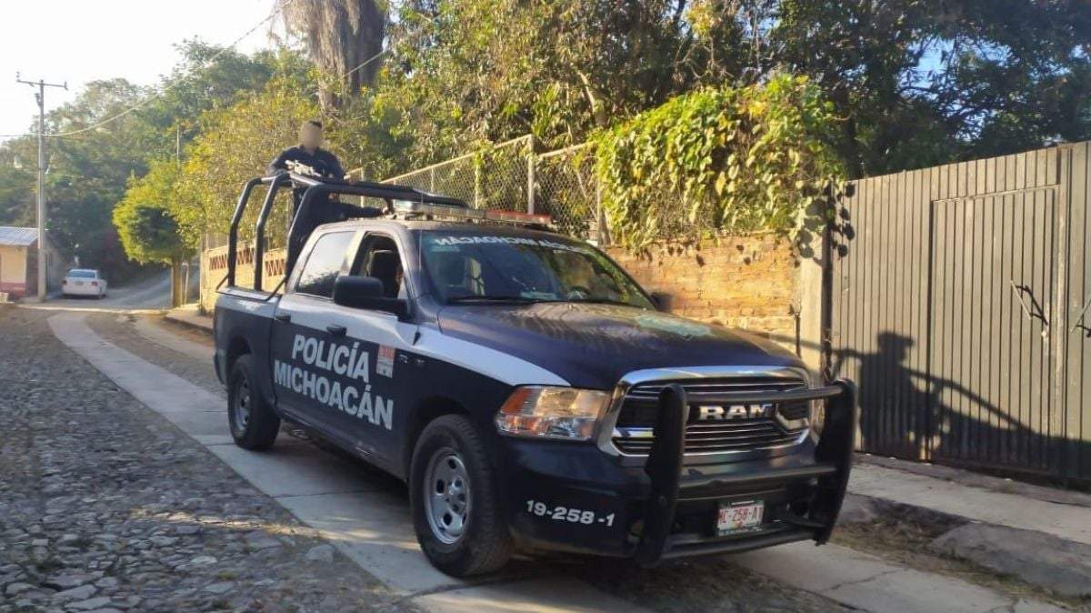 Policías de Michoacán