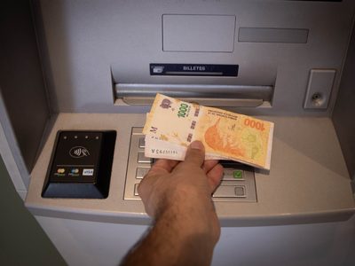 El Banco Central aumentó el límite de extracción en cajeros automáticos