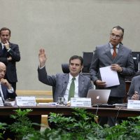 Ningún albazo en dictámenes de fiscalización: Córdova