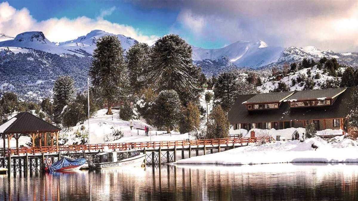 Villa Pehuenia en su máximo esplendor, a la espera del arribo de turistas. Fuente: (Twitter)
