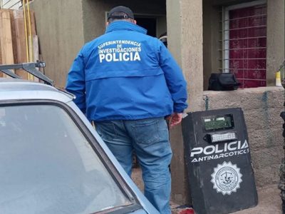 Desbarataron un kiosco narco en San Martín de los Andes y demoraron a dos mujeres