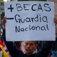 Integrantes del CIDE denuncian reducción de 80% al presupuesto de las Becas Elisa Acuña
