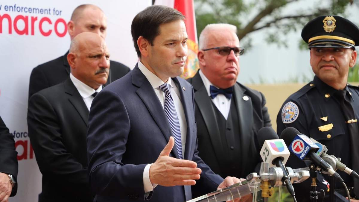 El senador estadunidense