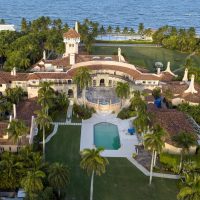 Para Trump, es “el centro del universo”: Mar-a-Lago es un imán para quienes buscan influencia