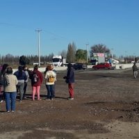 Sigue el corte total en la ruta 22 en Cipolletti