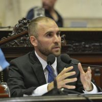 En medio de la crisis del Gabinete, Guzmán presentó el Presupuesto 2022