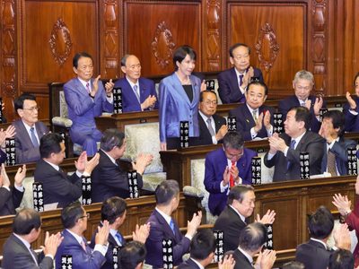 Japón elige a la ultraconservadora Sanae Takaichi como la primera mujer primera ministra