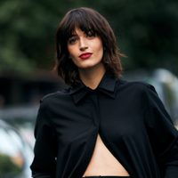 Flequillo bottleneck: el corte retro que causa sensación entre las fashion influencers de la Gen Z