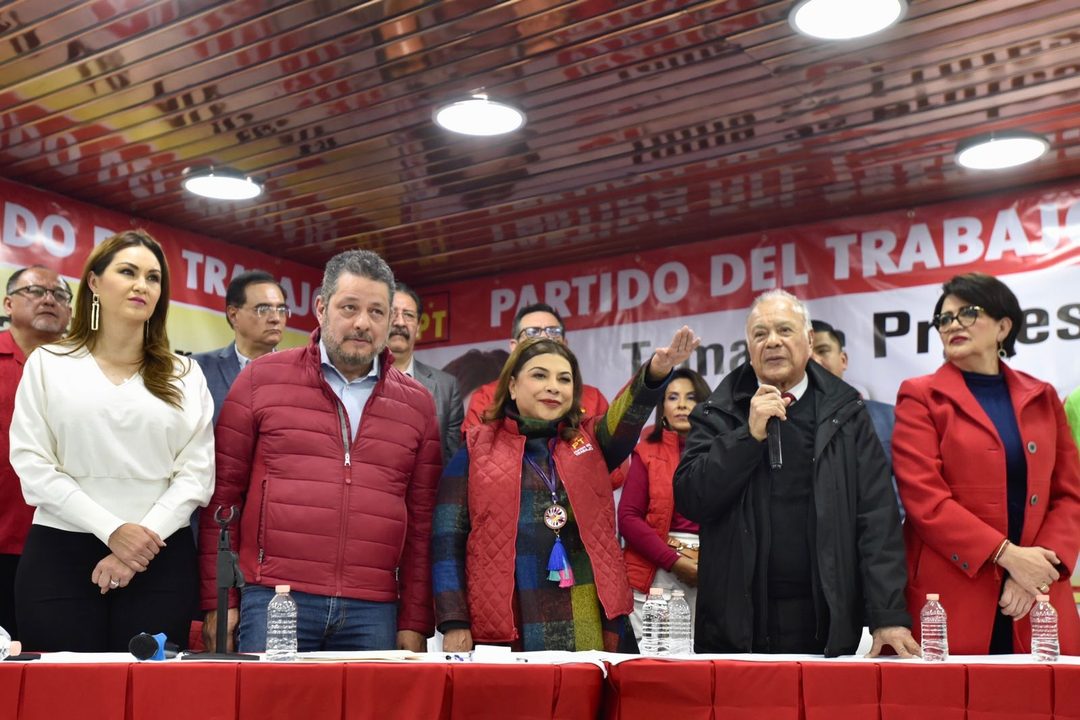 Protesta de Clara Brugada como precandidata única del PT a la Jefatura de la CDMX. Foto Germán Canseco