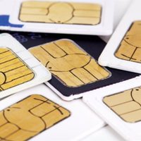 Ciberdelincuentes usan tarjetas eSIM para robar números de teléfono y acceder a cuentas bancarias
