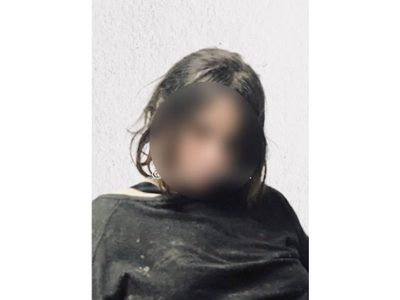 Karla, victimaria y víctima: es acusada de asesinar a su madre y tío; denunció agresiones de vecinos