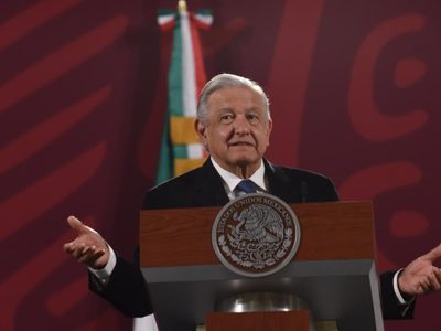 "Se va a quedar el horario de Dios", afirma AMLO al anticipar que suspenderá el horario de verano