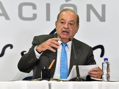 Carlos Slim Helú tiene covid-19, confirma su hijo