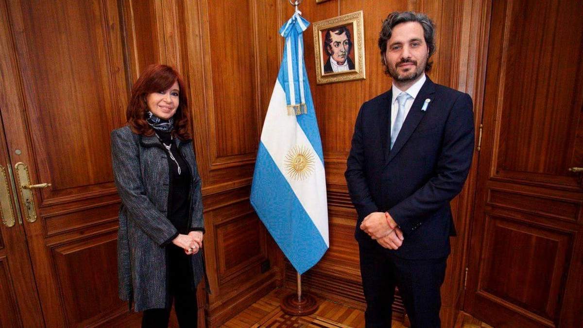 Santiago Cafiero, canciller, y Cristina Kirchner, vicepresidenta de la Nación. Fuente: (Twitter)