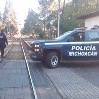 Cierra CNTE la autopista Siglo XXI y se manifiesta en Poder Judicial