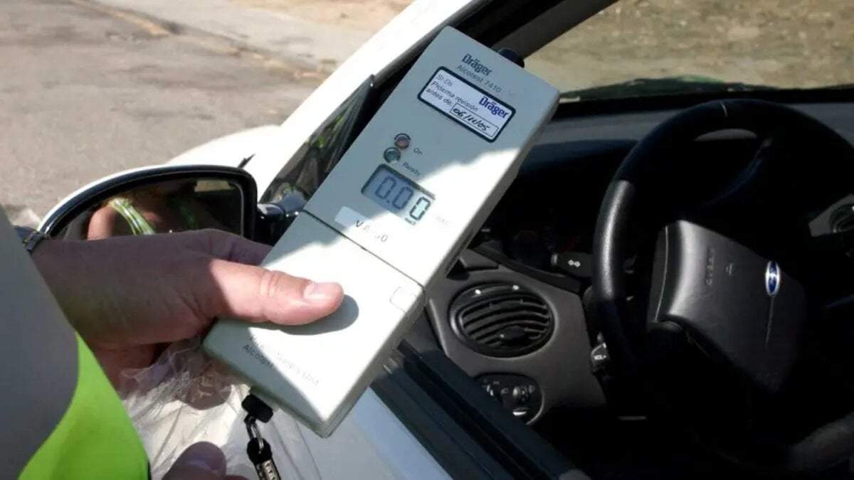 La policía realizó controles de alcoholemía en el contexto del operativo "Verano Seguro". Fuente: (RSM).
