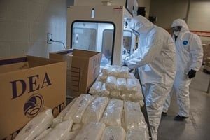 DEA incautó 77 millones de pastillas de fentanilo en 2023, más de  386 millones de dosis