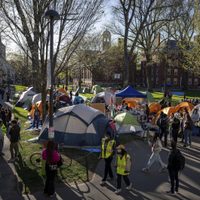 Harvard desafía a Trump y éste congela dos mil 200 millones de dólares en subvenciones
