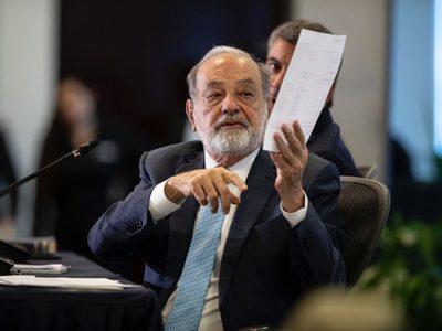 Pemex vuelve a contratar una empresa de Carlos Slim pese a señalamientos de la ASF