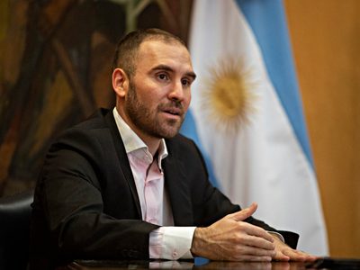 Martín Guzmán: "No es momento de un IFE 4"