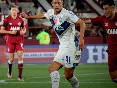 Lanús le dio otro cachetazo al Tomba que no reacciona