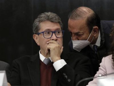 Crean comisión especial sobre detención de del Río; Monreal busca salida política