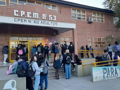 Eliminan la repitencia en los dos primeros años del secundario