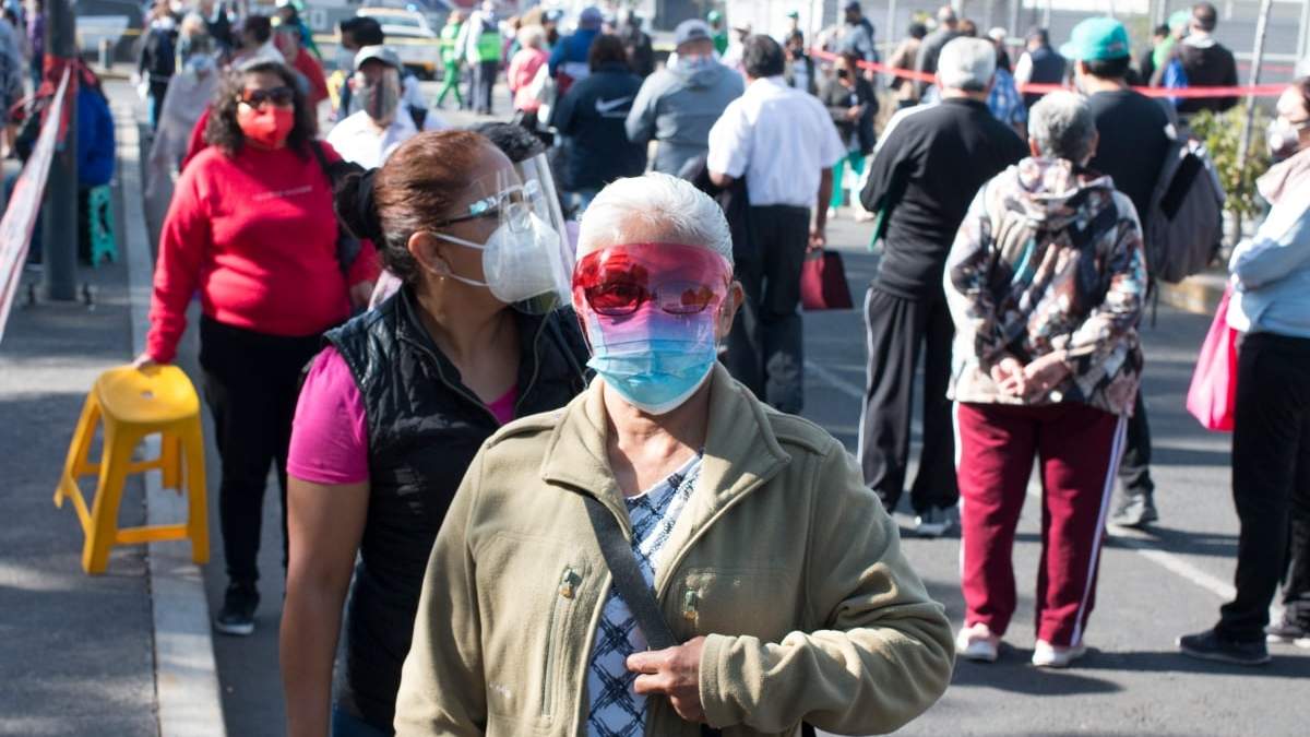 Los adultos mayores de Iztacalco, Tláhuac y Xochimilco recibirán su segunda dosis de la vacuna Sputnik V