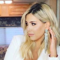 ¡Todas las miradas en ella! Wanda Nara deslumbra a todos en el cumple de Neymar