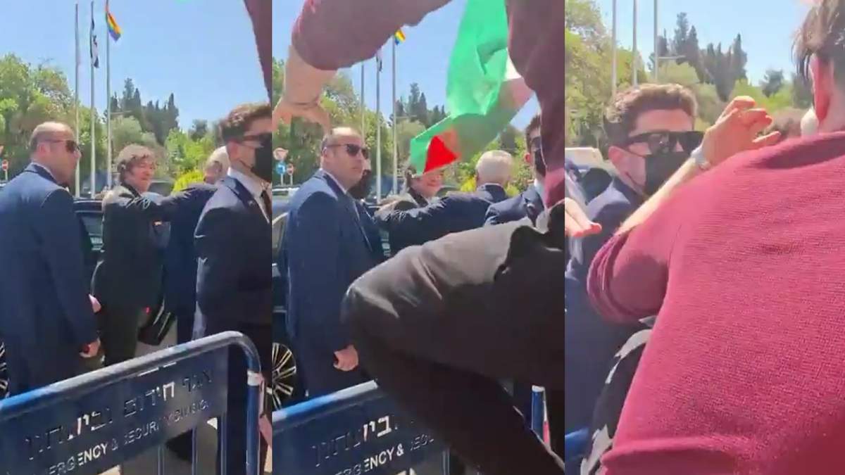 Un hombre con una bandera de Palestina intentó agredir a Javier Milei