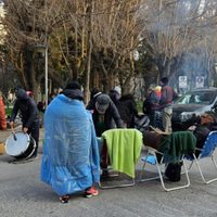 Sigue la protesta de Desarrollo Social y amenazan con interrumpir el acceso a Vaca Muerta