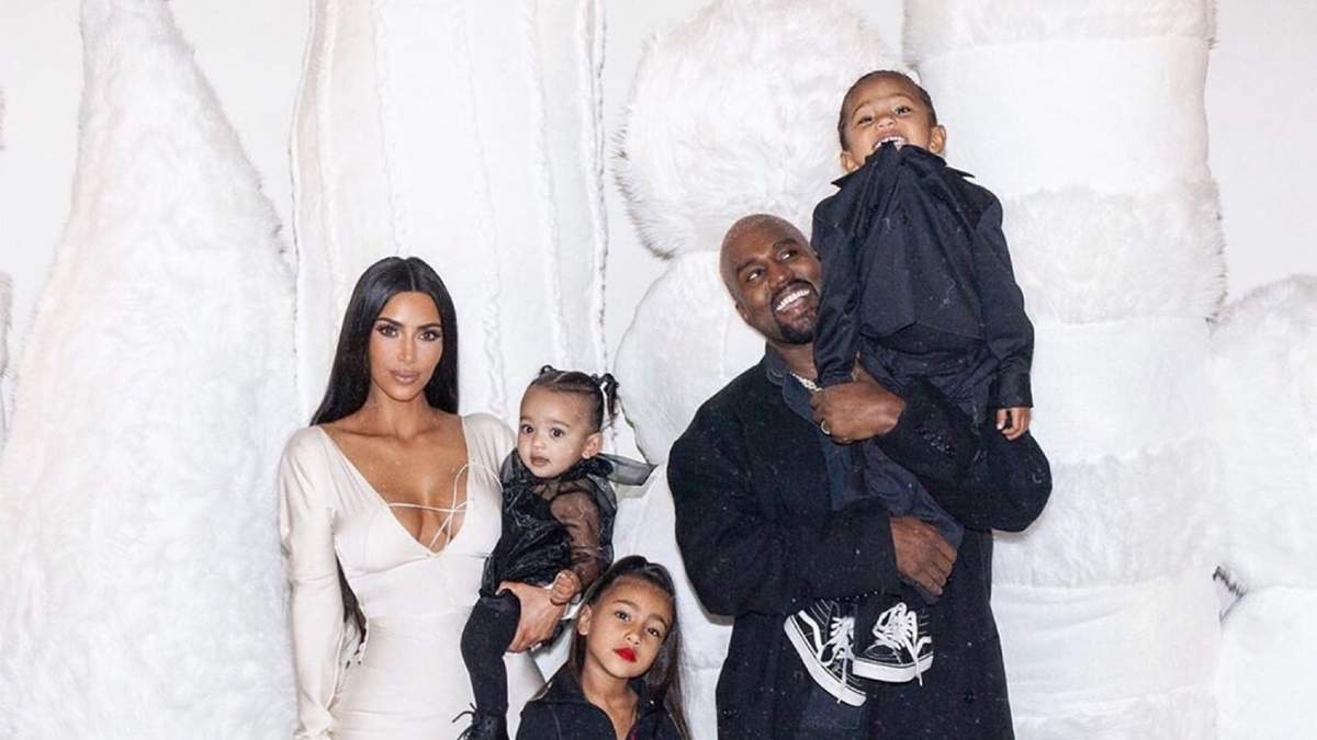 Kim Kardashian, Kanye West e hijos. Fuente: (Instagram)