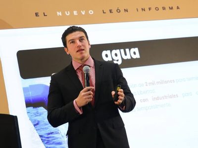 Samuel García presenta compromisos de AMLO para NL: cuarteles, presa, tren…