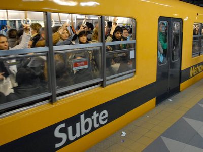A partir de hoy: cada boleto para viajar en el subte de la capital federal costará un 8,1 % más caro