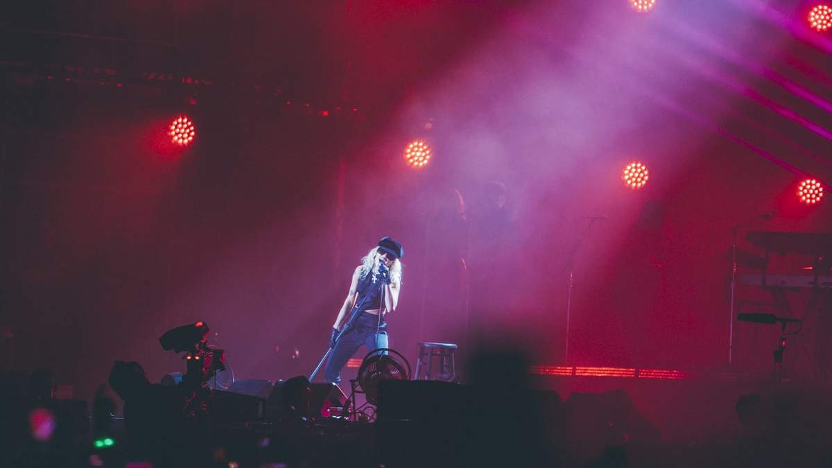 Actuación de Cyrus en el Corona Capital que divide opiniones