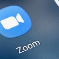 Tras éxito en la pandemia, Zoom despedirá a 15% de sus trabajadores