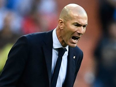 Piqué trató de mufar al Real Madrid y Zidane le contestó