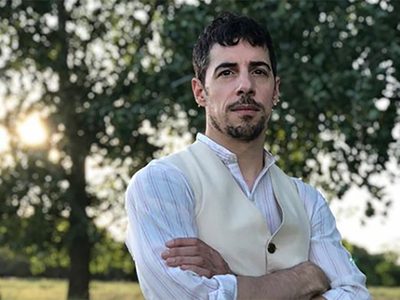 El insólito festejo de cumpleaños de Esteban Lamothe en plena cuarentena