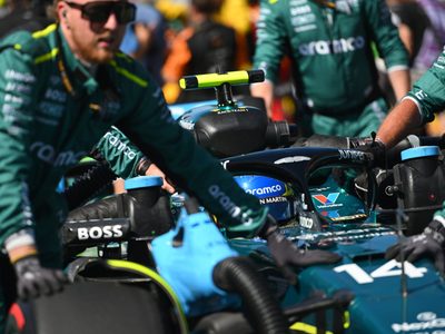 La durísima crítica de Fernando Alonso a Aston Martin por las fallas en las actualizaciones