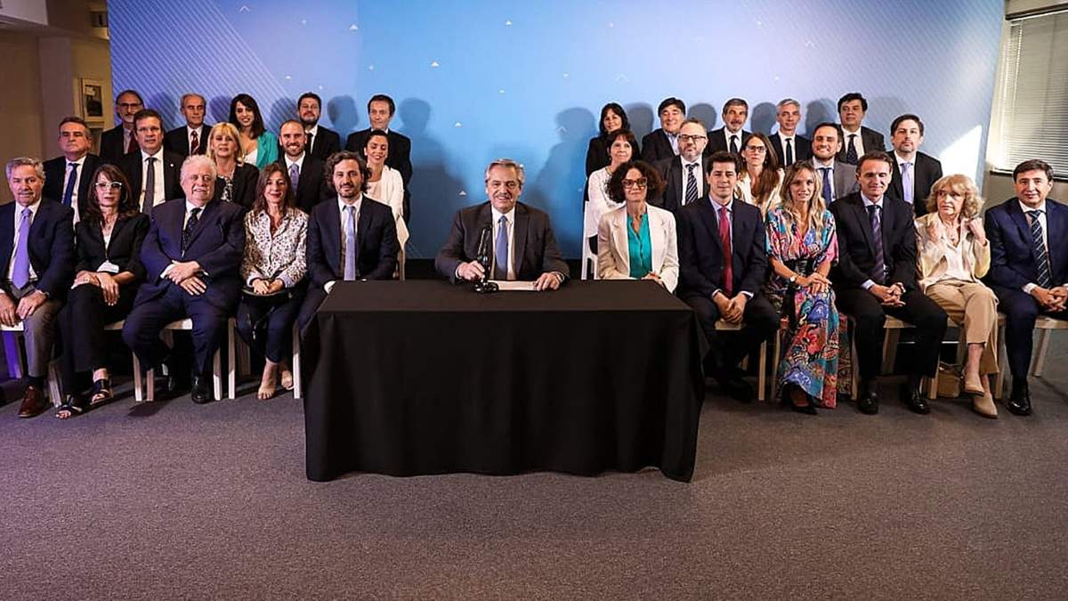 Alberto Fernández y su Gabinete. Fuente: (Twitter)