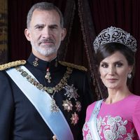 Desconcertante: la reacción de la reina Letizia al piropo para el rey Felipe VI