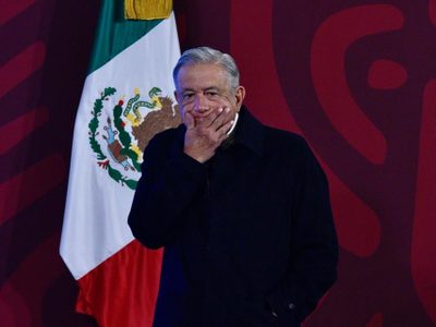 AMLO asegura que antecesores se esmeraron en destruir el sistema de Salud